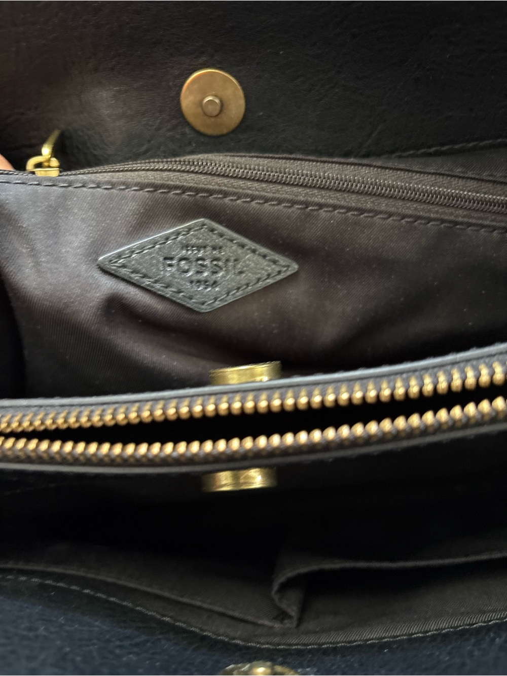 Fossil Convertible Black and White Pattern Satchel with Gold Hardware - Picture 16 of 16